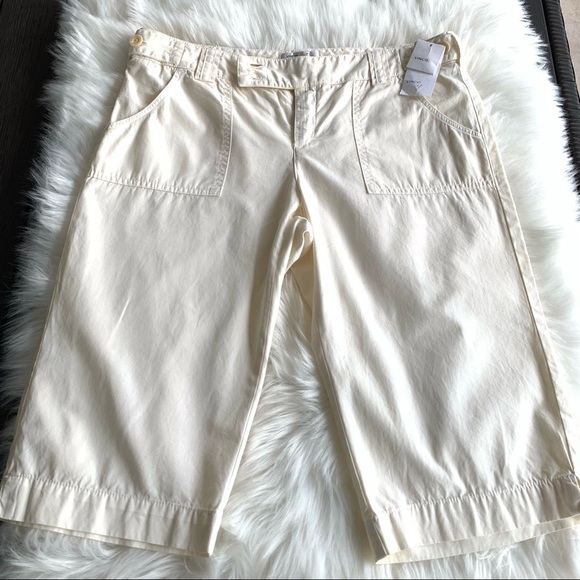 NWT Vince  Bermuda shorts straight cut style Color Cream Size 10 - Picture 12 of 12